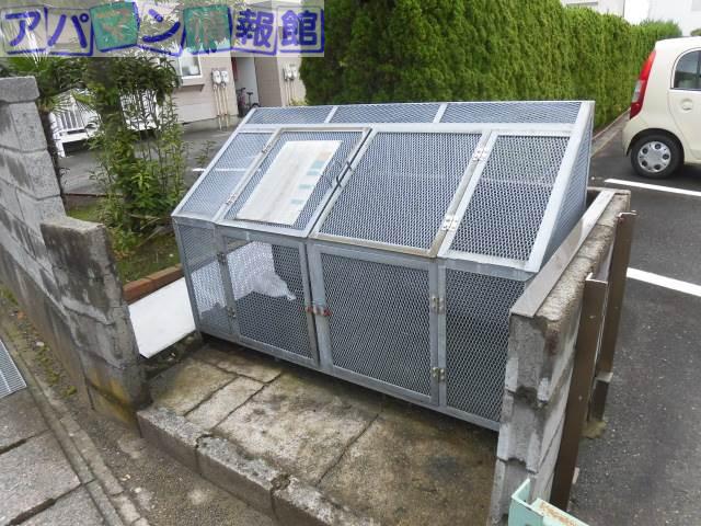 アスターハウス