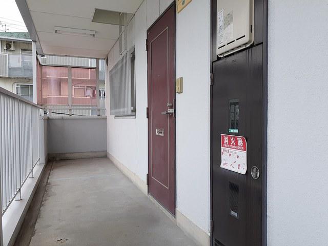 近鉄奈良線 石切駅 徒歩25分 3階建 築33年