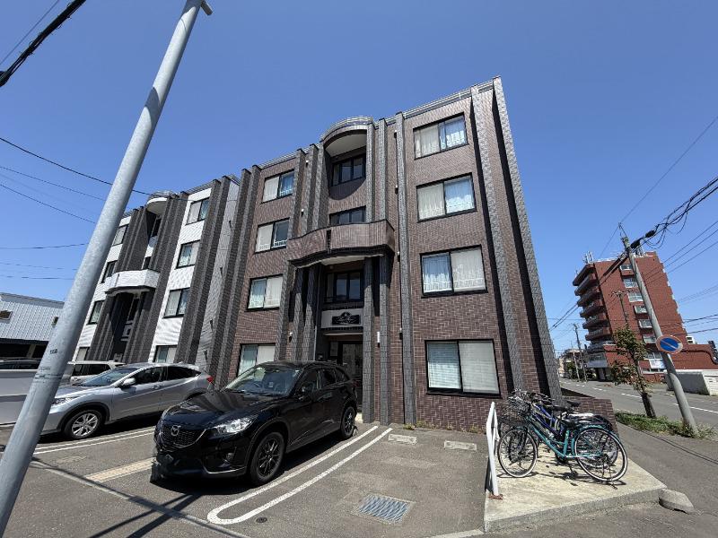 モンレーヴ元町(1LDK/3階)