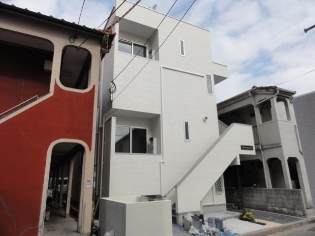 CB高宮リーザ