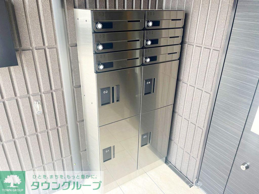 YS F RESIDENCE I