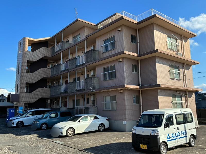 寿ロイヤルハイツ