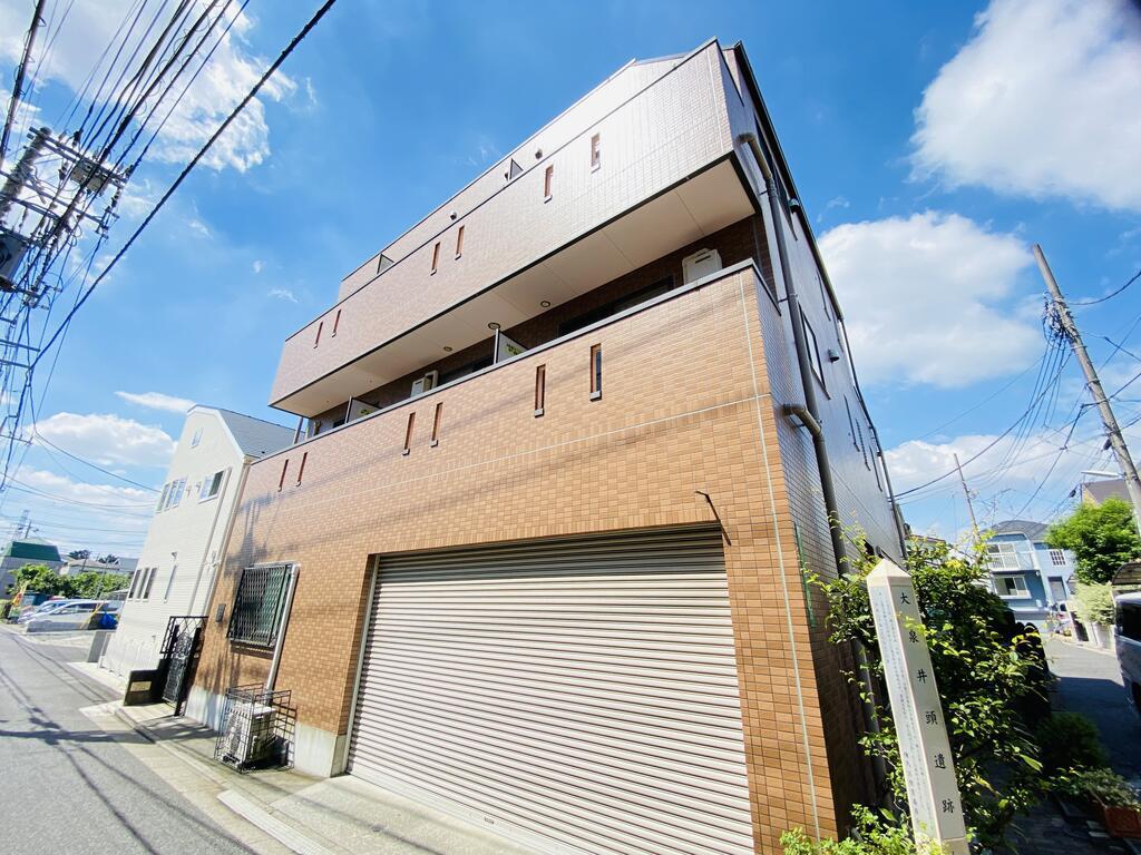 スプリングヒルズ