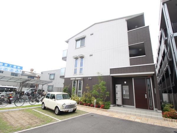 南海本線 石津川駅 徒歩11分 3階建 築7年