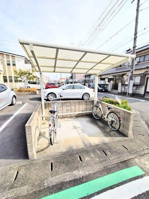 ボヌール向山南A棟