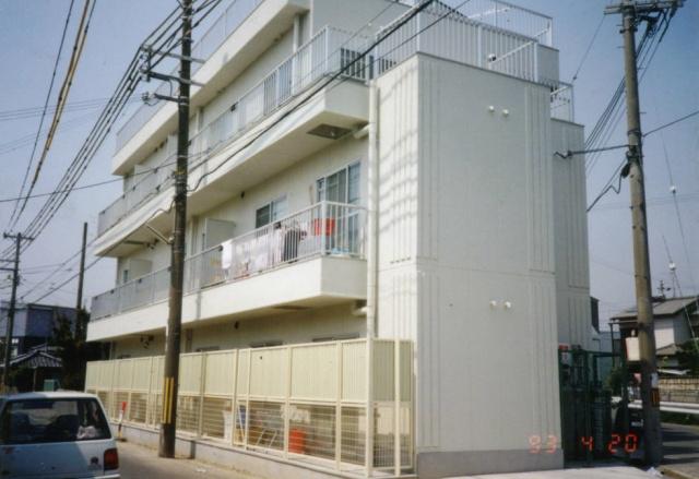 ファーストハウス