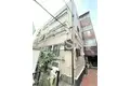 東京都新宿区余丁町の建物