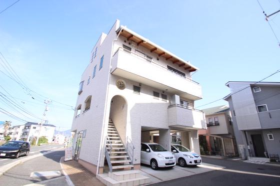 VICTORYHOUSE