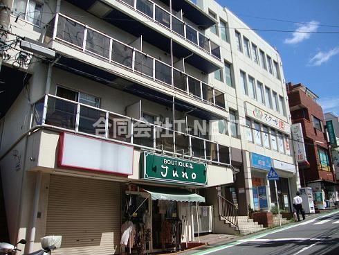リーフビル