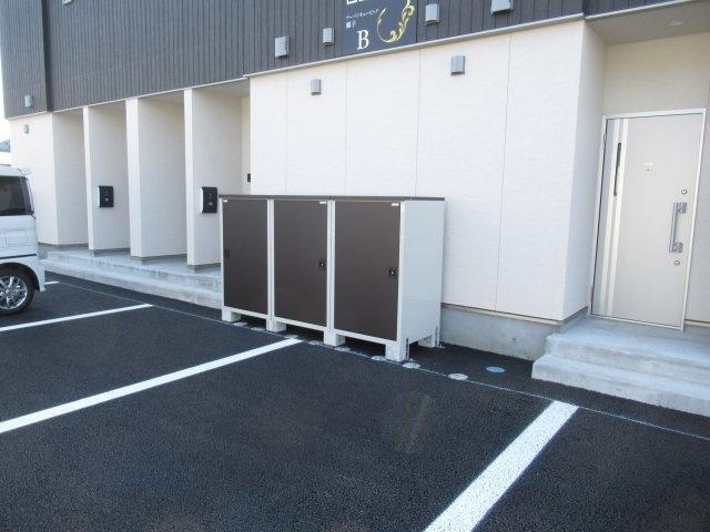 URBAN CUBIC綴子 B棟