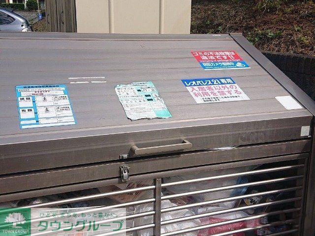 レオパレスフォンターナ
