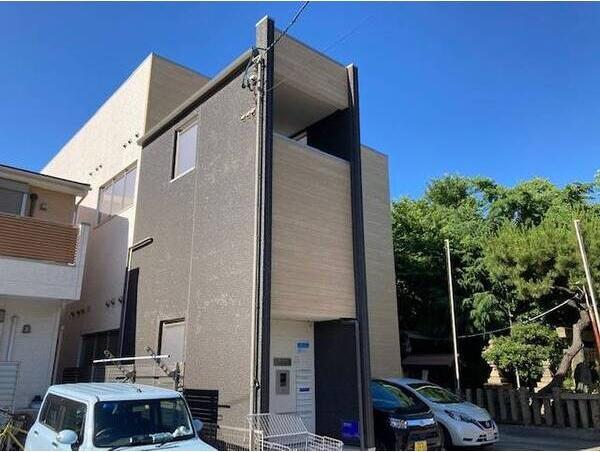 CRESCITA六番町