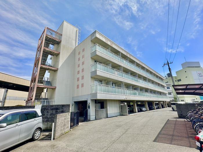 スカイホーム宝泉II