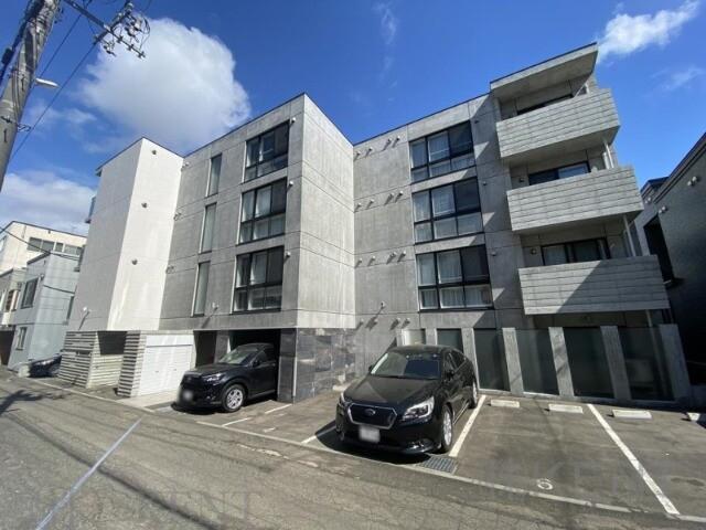 AYA RESIDENCE (2LDK/1階)