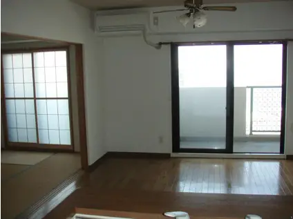 サンシティ徳山駅前(3LDK/8階)の間取り写真