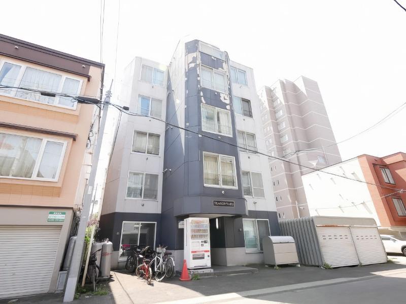 クレッセントサッポロ