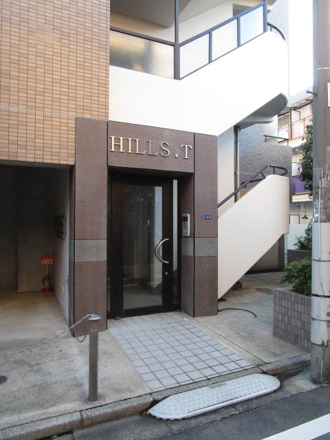 ヒルズT