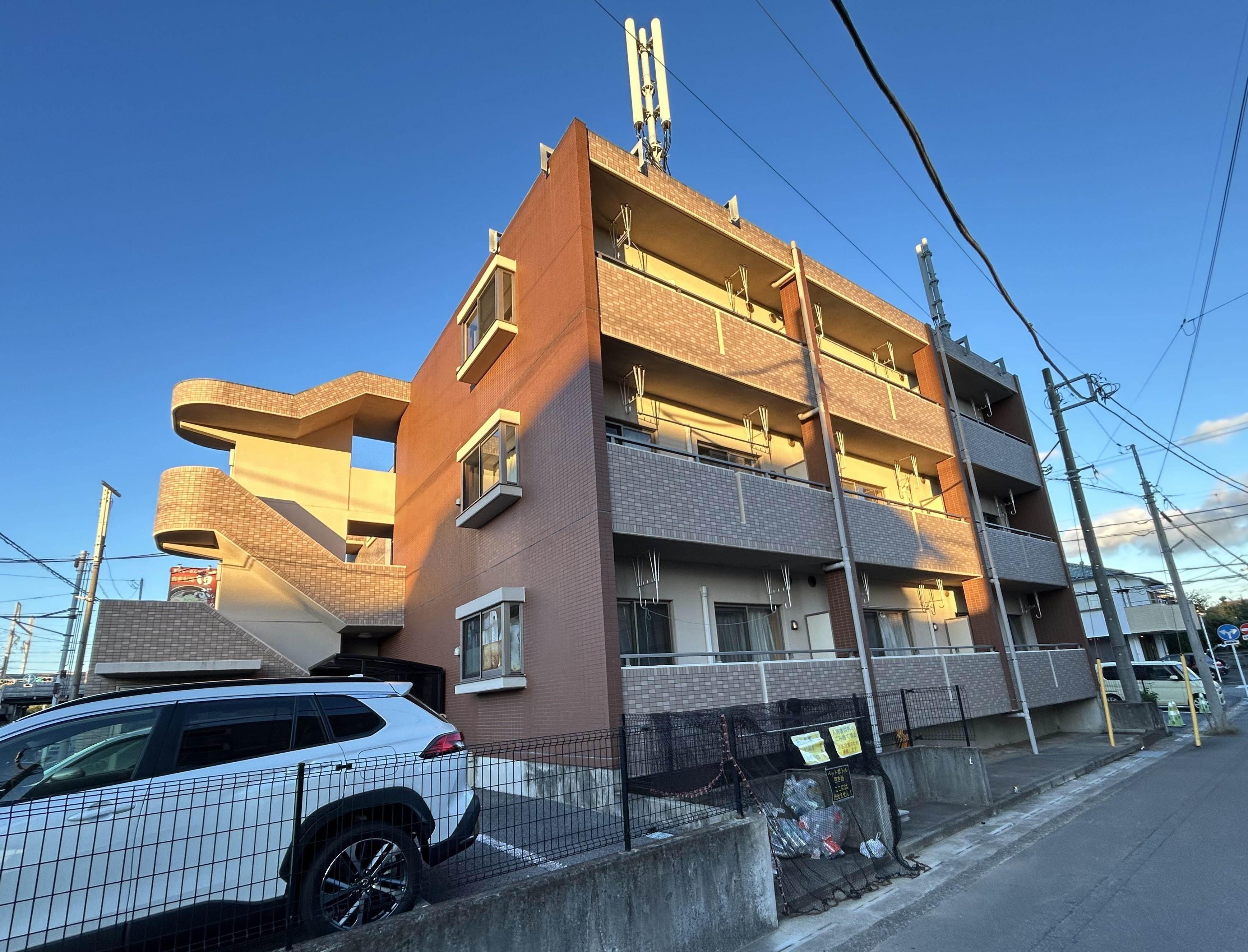 ＪＲ東海道本線 沼津駅 徒歩34分 3階建 築22年