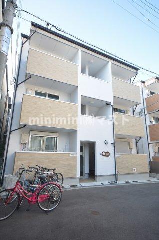 HUGME RESIDENCE