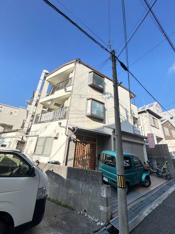 サンパレスとよふく