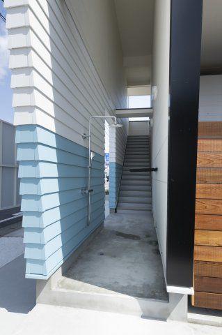 PARASOL APARTMENT B棟