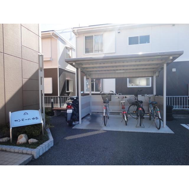 サンモール中島 A
