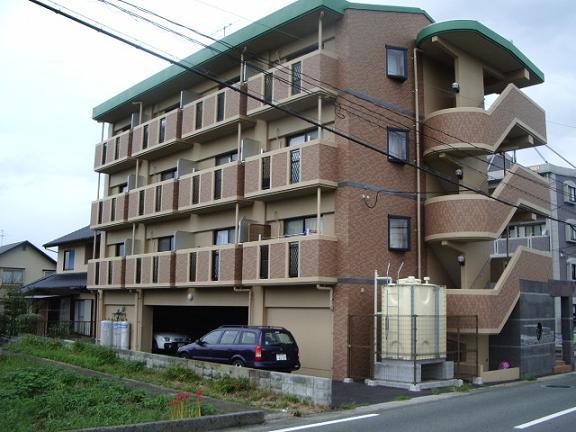 クィーンズマンション光の森(1K/4階)