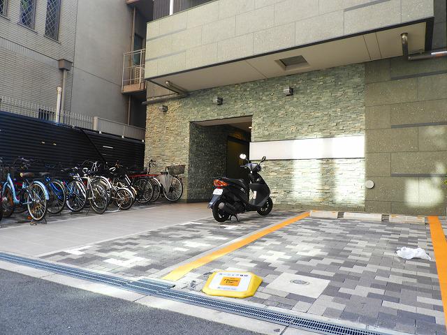 レジュールアッシュ梅田AXIA