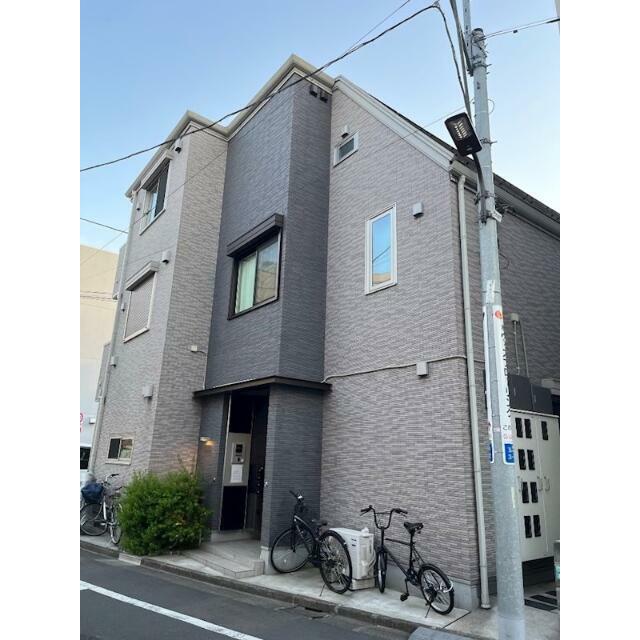 IHANA