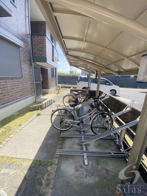 リビングタウン狭山池公園 E棟