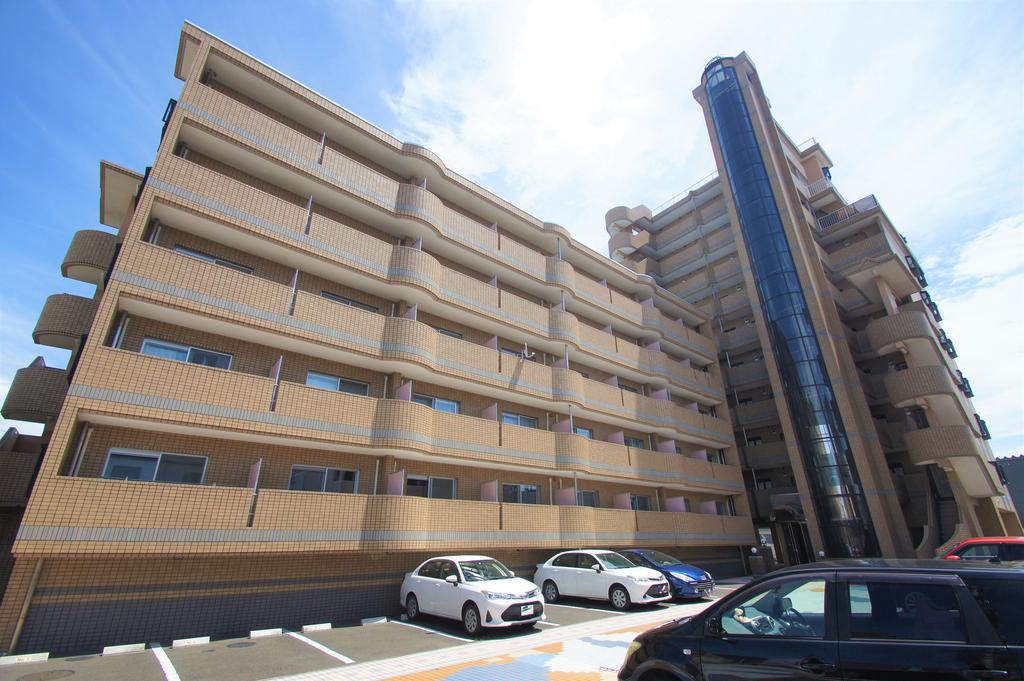 シャングリラ大和町(2DK/1階)
