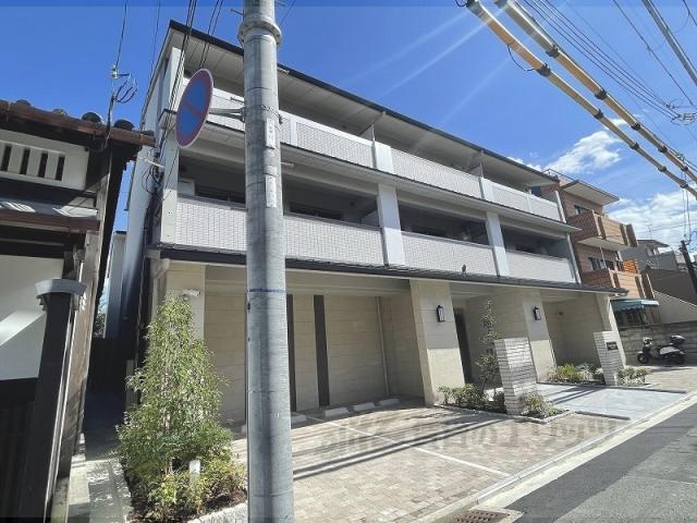 BRANCHE MOMOYAMA