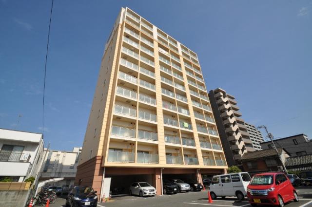 リビンコートSTUDIO奉還町