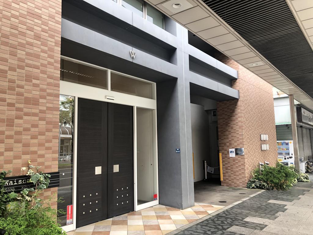 ラ・ウェゾン湊川公園
