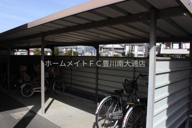 センチュリー21A棟