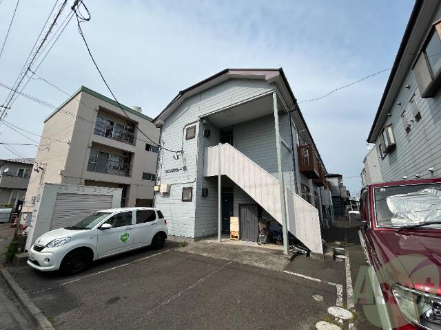 ブロンズバレーB棟