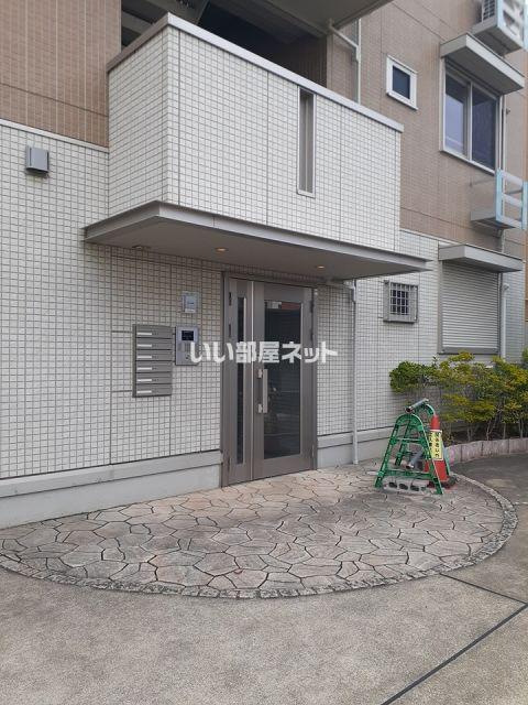ＪＲ阪和線 久米田駅 徒歩3分 3階建 築15年