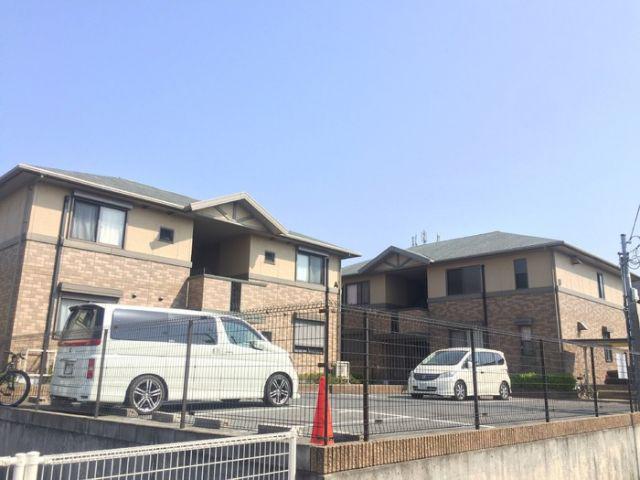 カサベルデB棟
