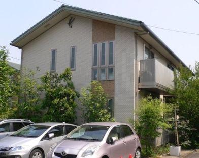 油面パークヴィレッジD棟
