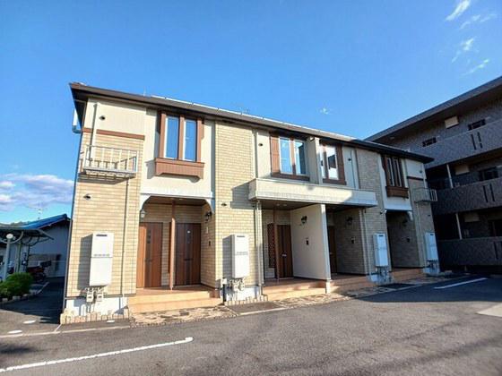 広島県東広島市 2階建 築13年
