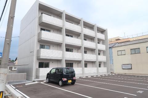 アルファーレ3港町(2DK/1階)