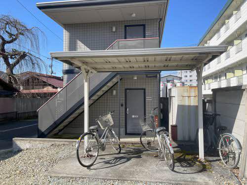 ハイネス十日町