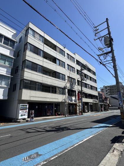 富田町共同ビル(1K/2階)