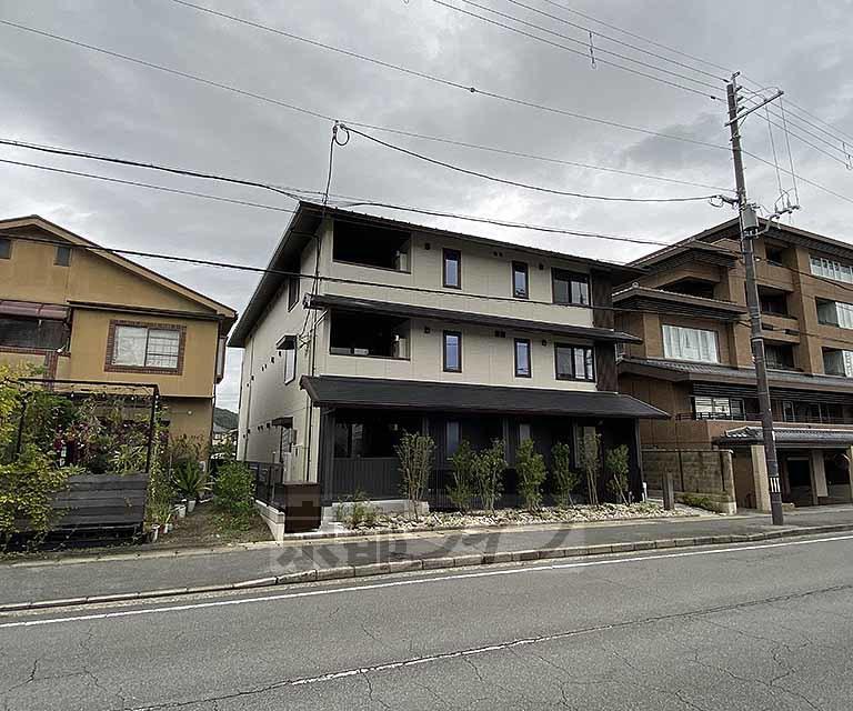 GRAMM岩倉