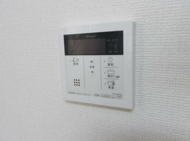 クリスタルコーポ