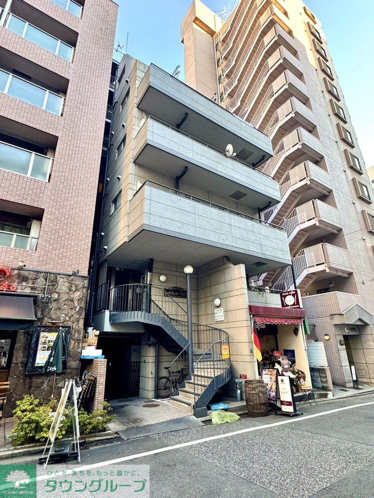 レイランド・アザブ