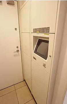 パレステュディオ四谷三丁目