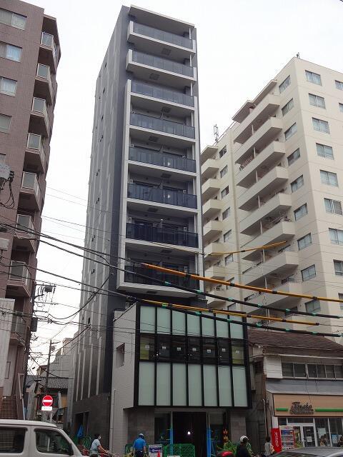 THE PLACE KOMAGOME