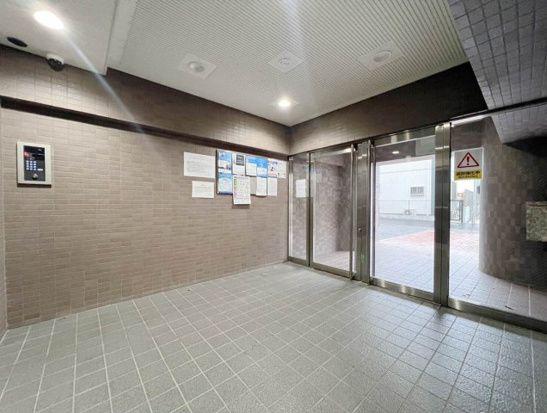 マイナビSTAYミライエ西新宿駅前