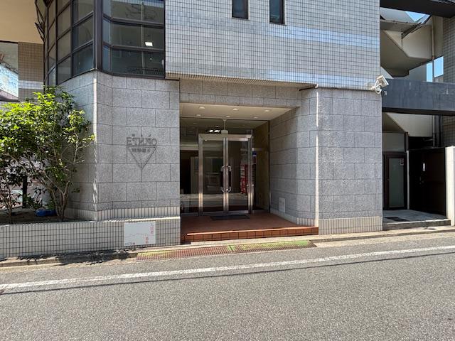 エトノ空港通